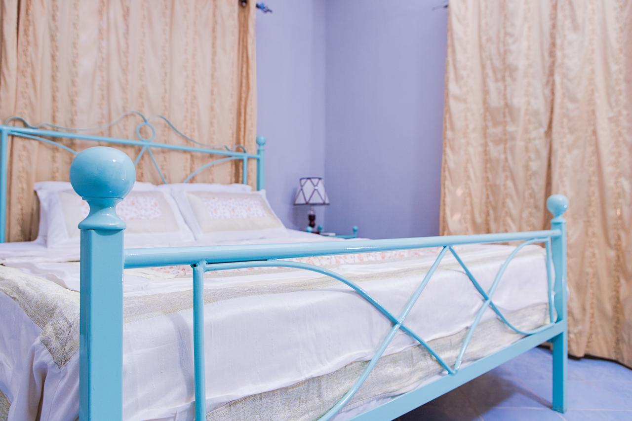 Maxwell Court Apartments Accra Buitenkant foto